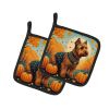 Welsh Terrier Fall Pair of Pot Holders Kitchen Heat Resistant Pot Holders Sets Oven Hot Pads for Cooking Baking BBQ, 7 1/2 x 7 1/2